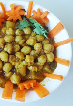 aloo chole recipe in pressure cooker