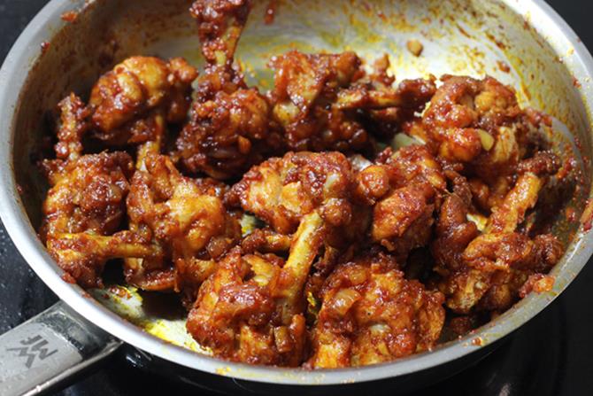 how to make chicken lollipop recipe in hindi