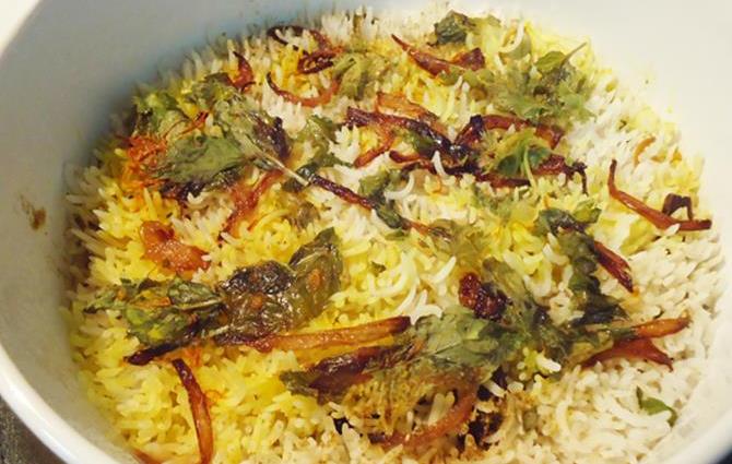 Hyderabadi chicken biryani recipe | How to make chicken ...