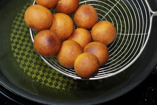 Gulab Jamun Recipe   Swasthi s Recipes - 49