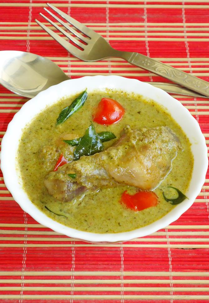 Hariyali chicken recipe | Green chicken curry | Hariyali murgh masala