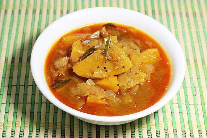 Gummadikaya pulusu   Pumpkin pulusu   Swasthi s Recipes - 13