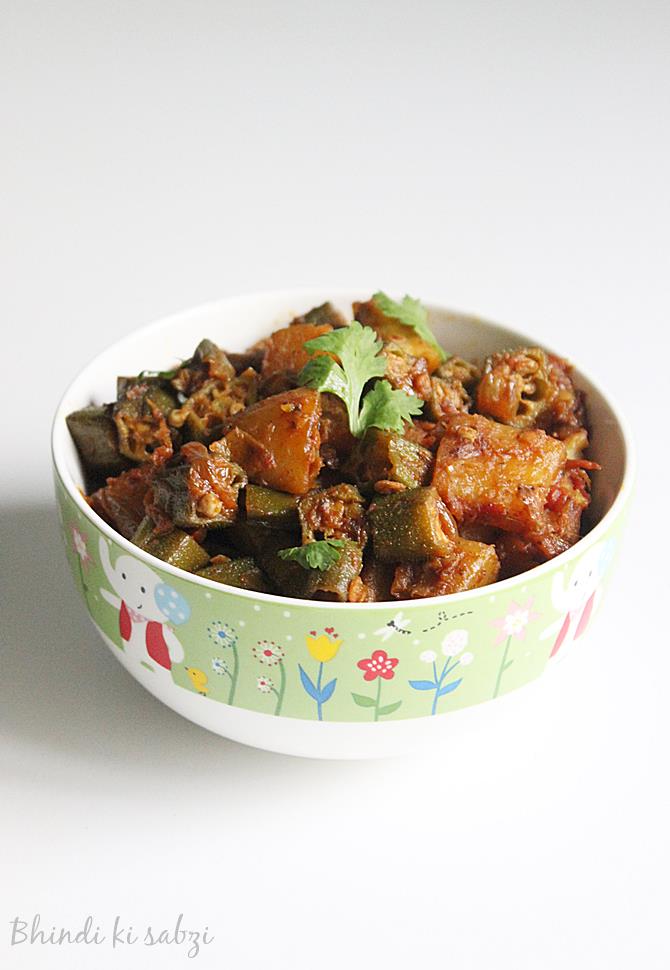 Bhindi ki sabzi recipe | Ladies finger curry recipe