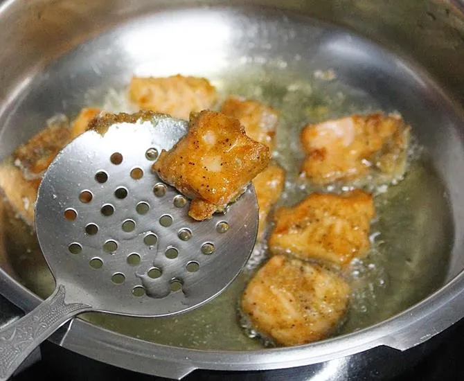 deep frying fillets 