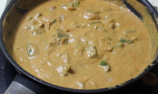 Capsicum Curry Recipe   Capsicum Masala Gravy   Swasthi s Recipes - 4