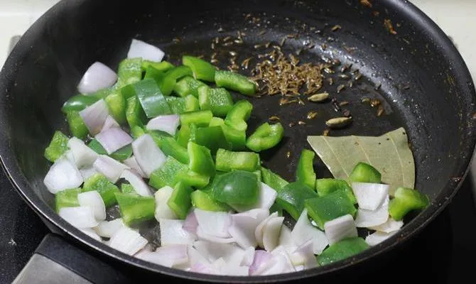 tempering with spices