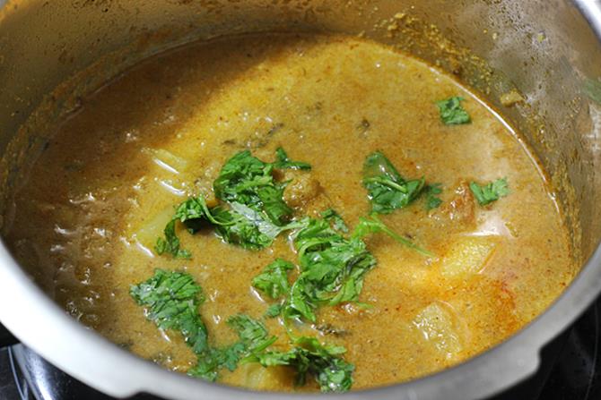 Potato Kurma Aloo Kurma Recipe Swasthi S Recipes | therecipecritic