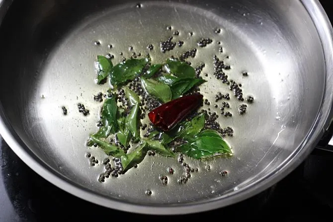 tempering ghee spices for sorakkai kootu recipe