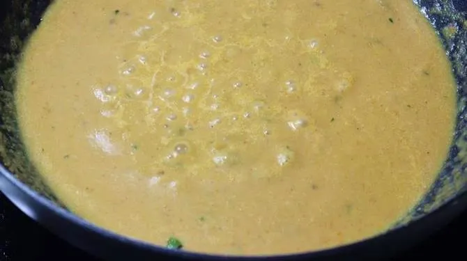 cooking gravy for methi paneer