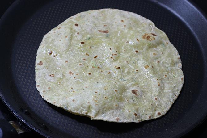 Lauki Paratha Recipe   How to Make Bottle Gourd Paratha   Doodhi Paratha - 24