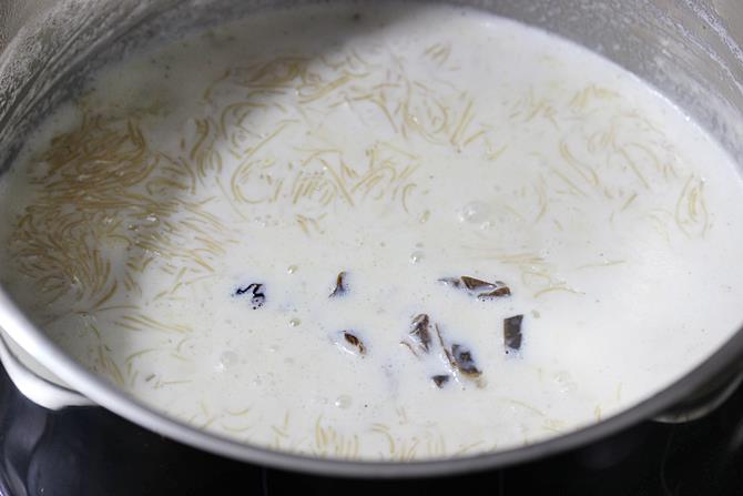 Sheer khurma recipe  Sheer korma for Ramadan or Ramzan