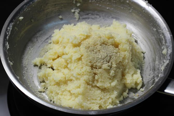 cardamom powder for nariyal barfi