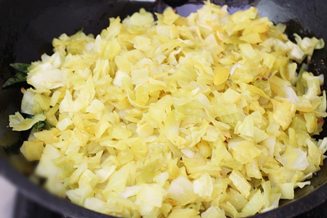 Steamed cabbage recipe   How to steam cabbage   Swasthi s Recipes - 88