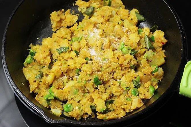 addition of aloo for bread pakora stuffing