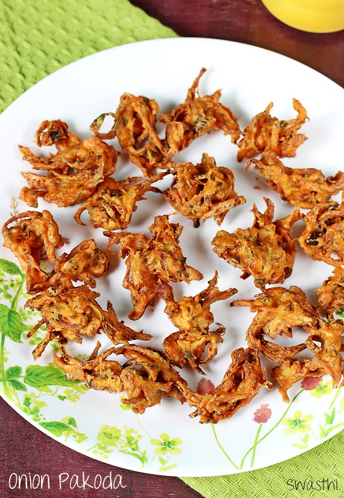 Pakodi recipe | Onion pakora recipe | South Indian style onion pakoda