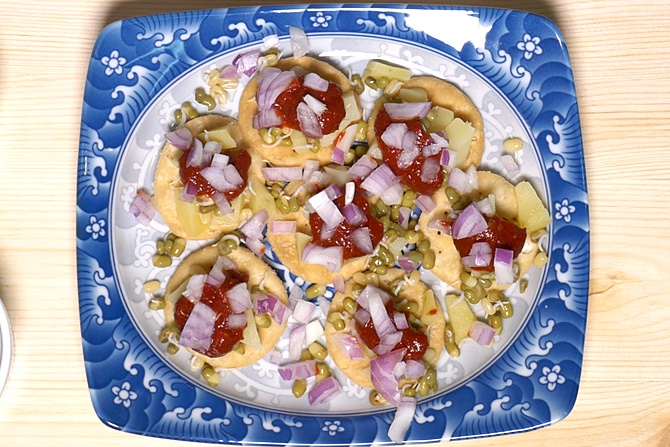 Papdi Chaat Recipe  Papri Chaat    Swasthi s Recipes - 57