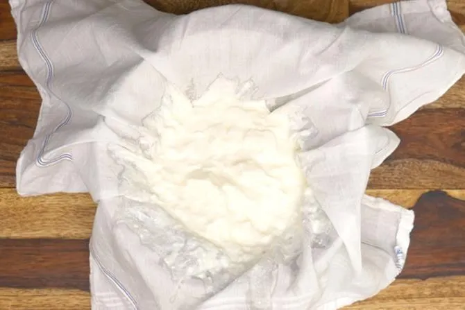 prepare hung curd