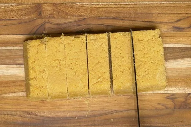 slicing mysore pak