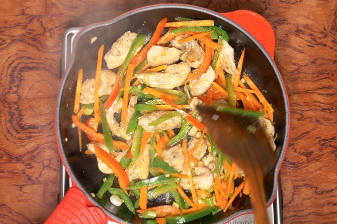Chicken Noodles Recipe  Hakka Style    Swasthi s Recipes - 99