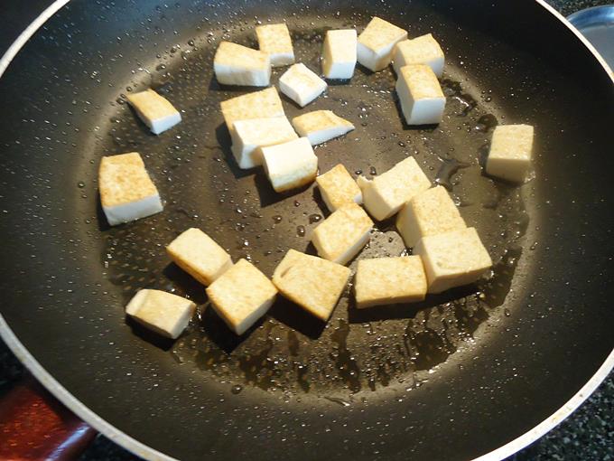 Indian Tofu Stir Fry Recipe   Swasthi s Recipes - 56