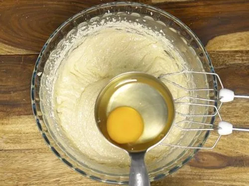 add another egg to make banana cake batter