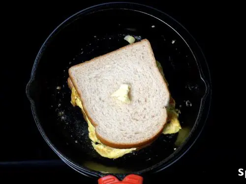 Pan con Tortilla | Omelette Sandwich
