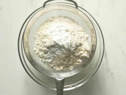 sieve dry ingredients to make eggless cupcake recipe