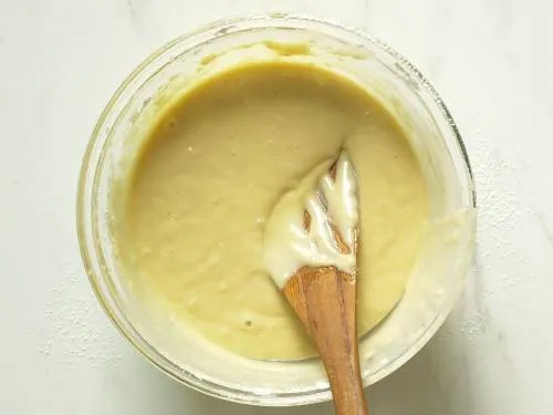 prepared batter for eggless cupcakes