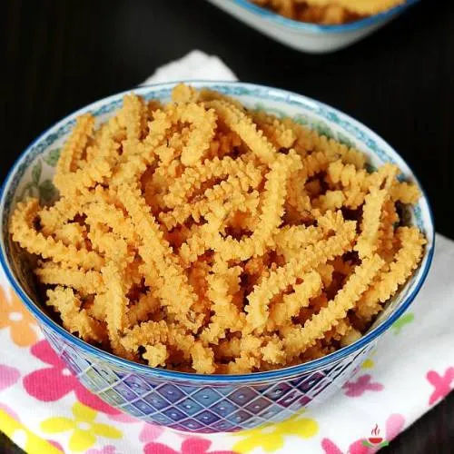 Butter murukku