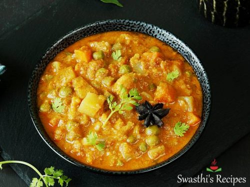 Veg Kurma | Vegetable Korma Recipe - Swasthi's Recipes