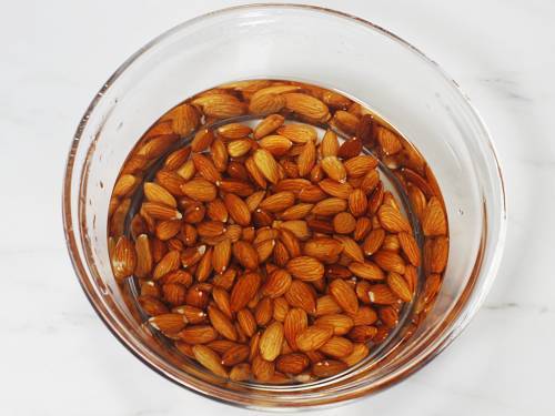 How to Make Almond Milk   Swasthi s Recipes - 1