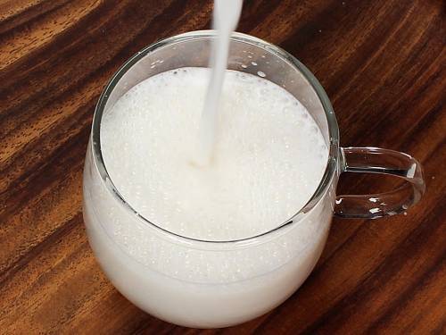 How to Make Almond Milk   Swasthi s Recipes - 87