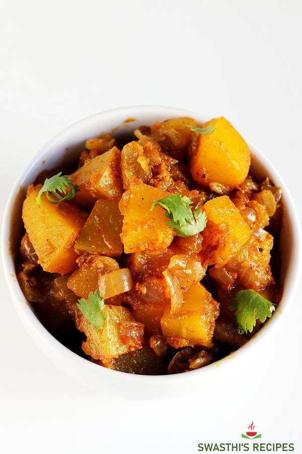Kaddu ki sabzi recipe (Pumpkin sabzi) - Swasthi's Recipes