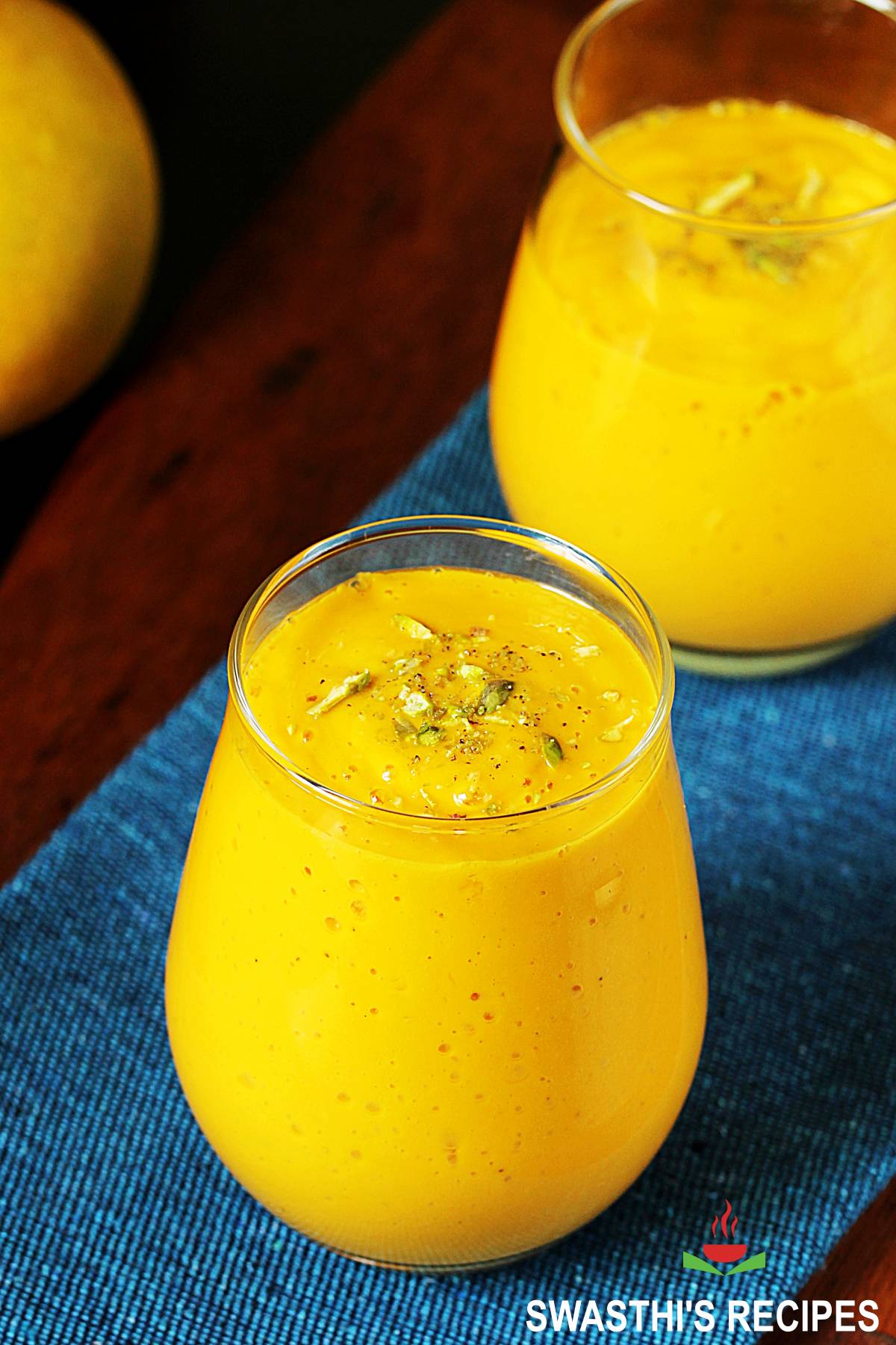How To Make A Mango Lassi (4 Ingredients)