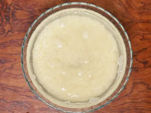 soaking rice in a bowl