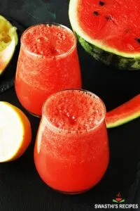 watermelon juice served in a glass