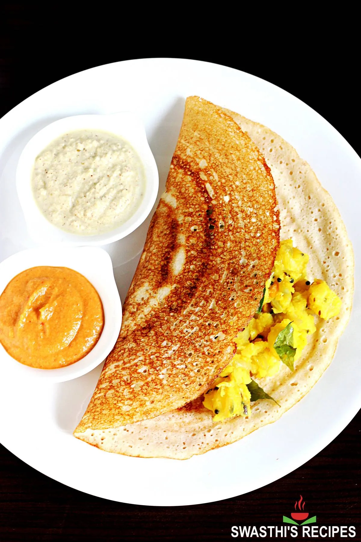 Dosa recipe with homemade batter served with chutney