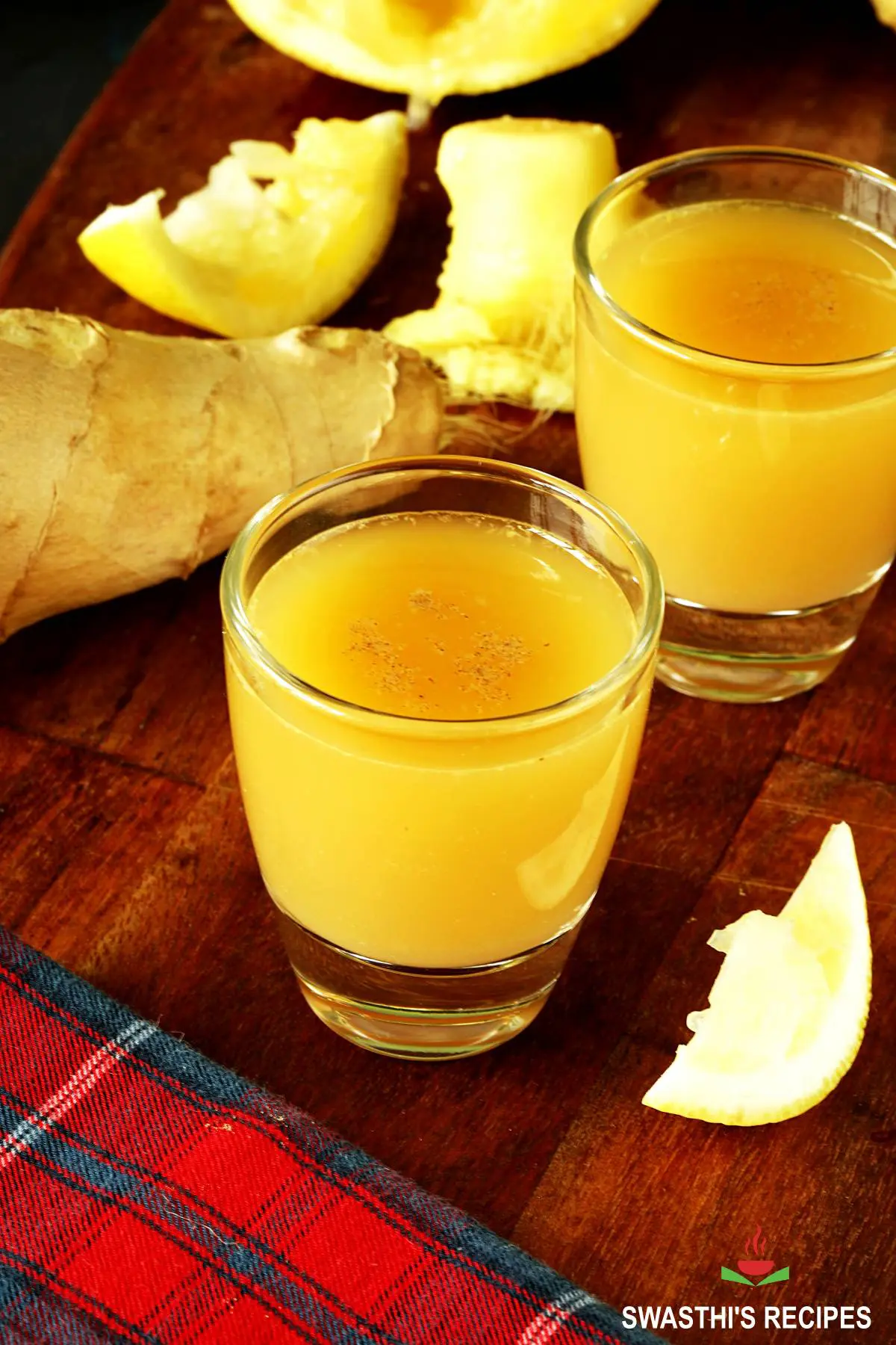 Ginger Turmeric Shot (Blender or Juicer) - Delightful Mom Food