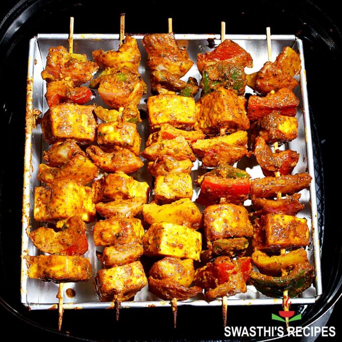 Paneer Tikka Recipe In Oven, Air Fryer, Stovetop - Swasthi's Recipes