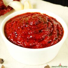 Schezwan Sauce Recipe - Swasthi's Recipes