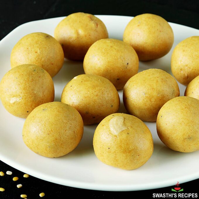 Moong Dal Ladoo (Yellow Mung Lentil Balls) - Swasthi's Recipes