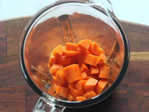 carrots in a blender