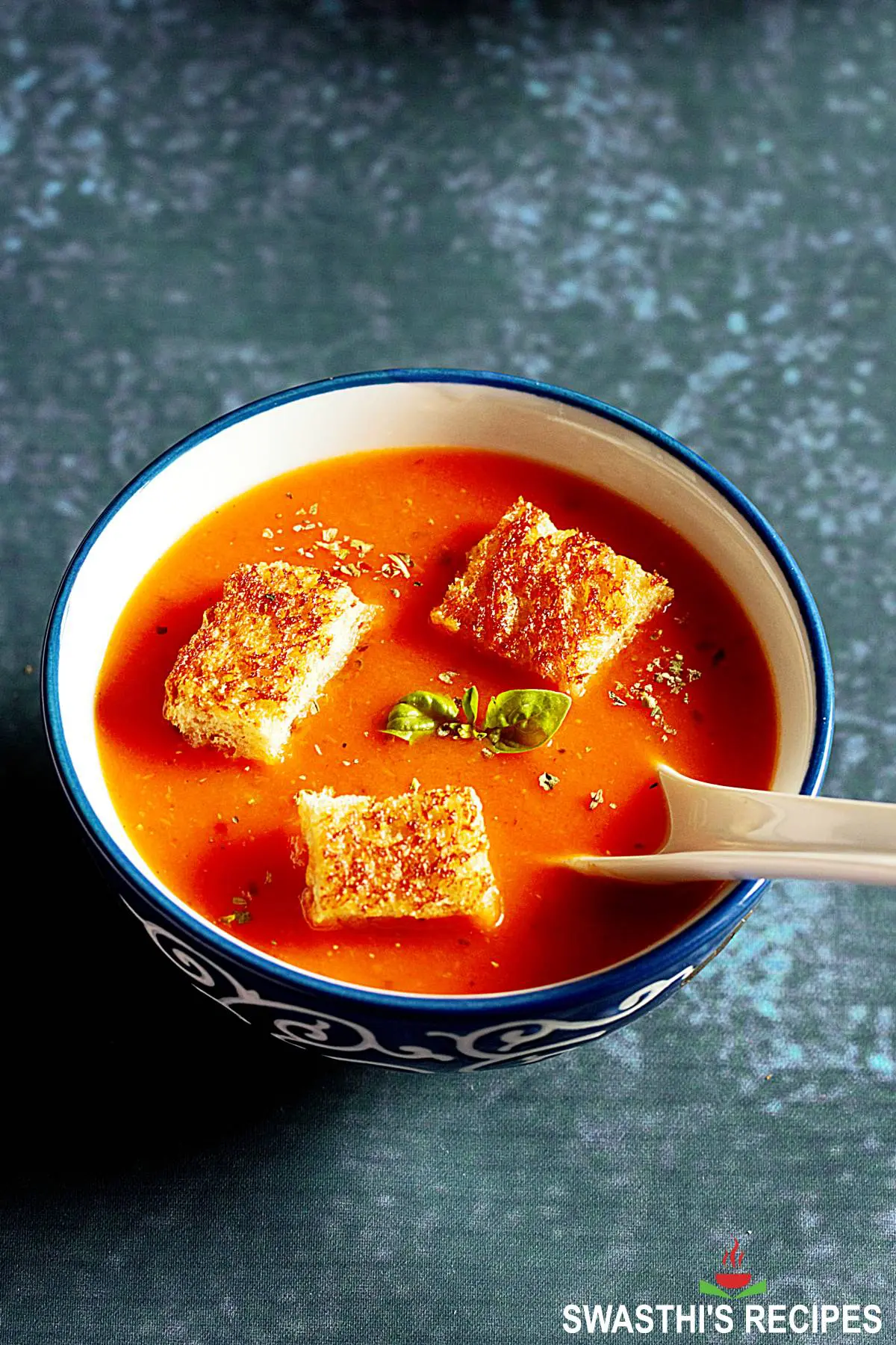 Fresh Tomato-Vegetable Soup Recipe