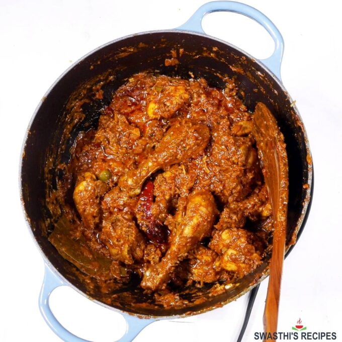 Chicken Bhuna Masala Recipe Swasthis Recipes 3822