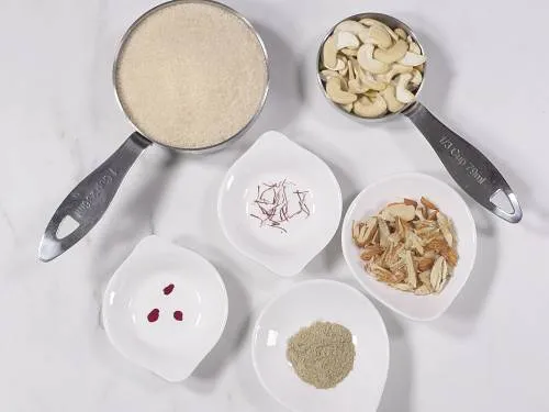 Ingredients to make bread meetha