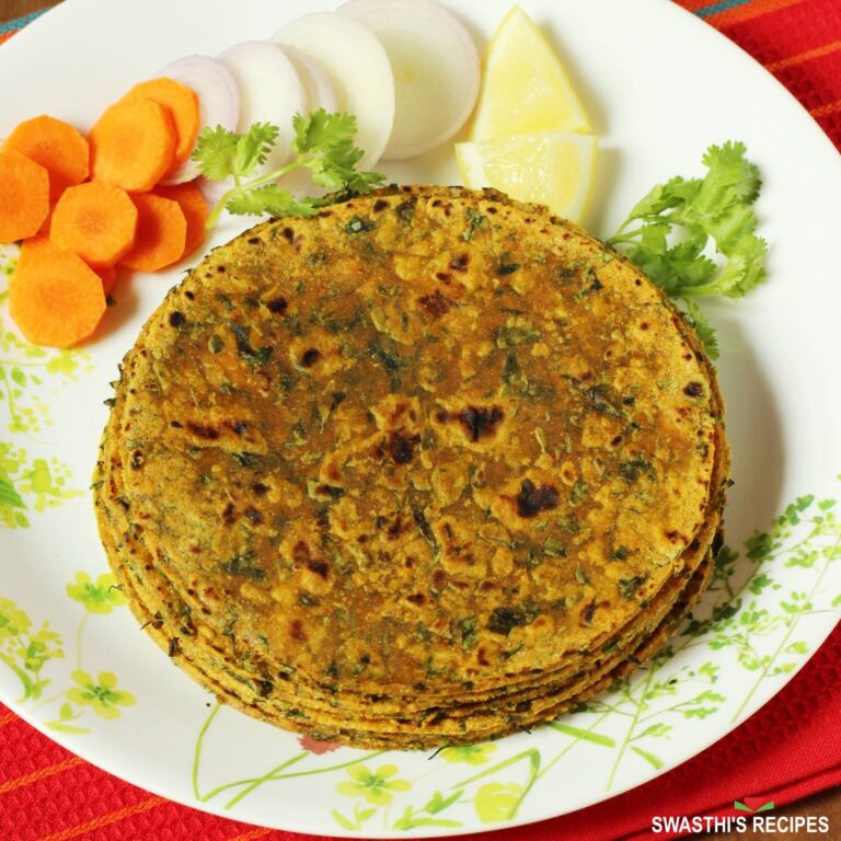 Thepla Recipe - Swasthi's Recipes