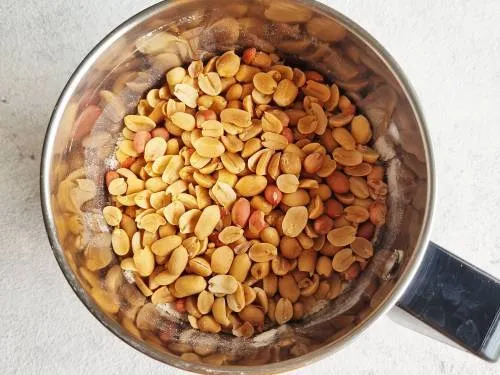 roasting peanuts