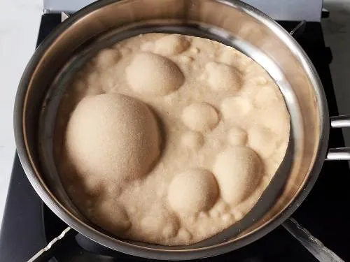 bubbles on roti