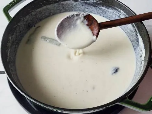 consistency of malai gravy