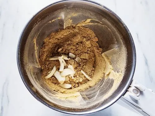 flaxseed podi in a grinder